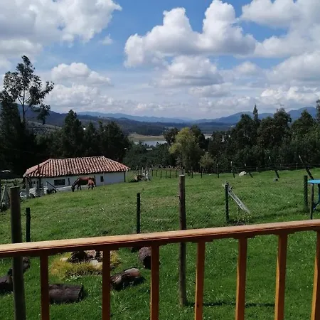 Cabanas Guatavita Exterior photo
